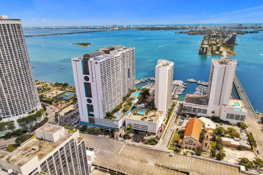 The Audrey! Penthouse With Direct Water Views! Apartment Miami Exterior photo